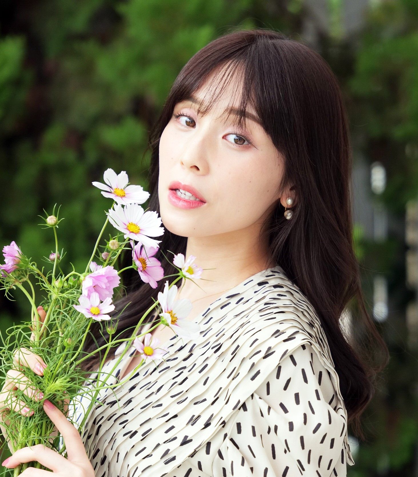 松雪 彩花(ayaka matsuyuki)