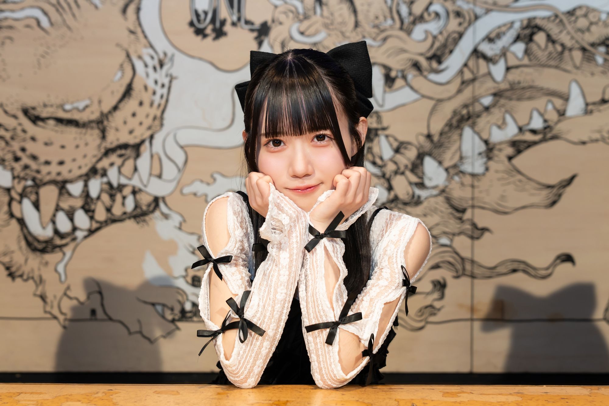 新居 歩美(にい・あゆみ)