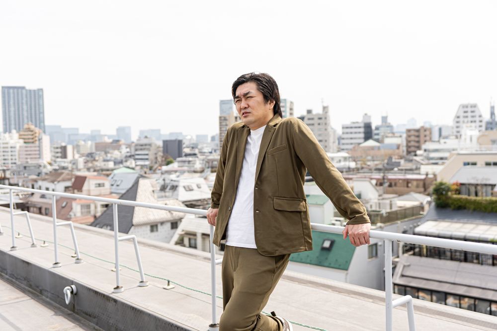 徳井 健太(とくい・けんた)
