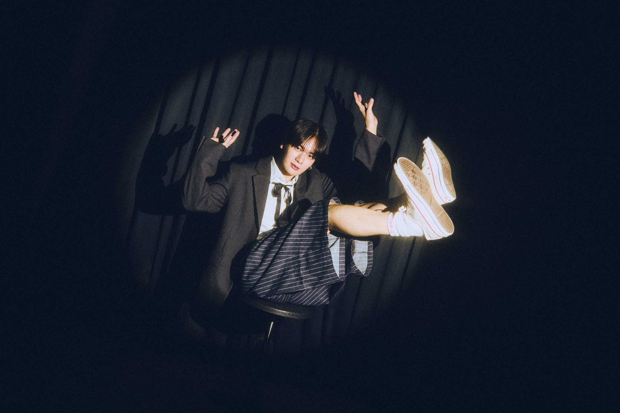 本日発売!堀海登写真集『ひとたらし』