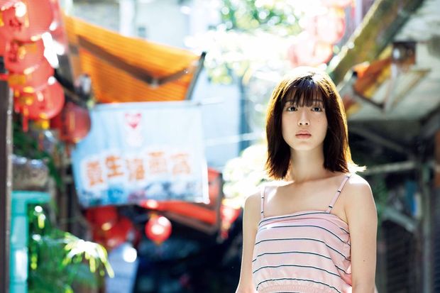 『白石聖カレンダー 2020-2021』3月10日発売!