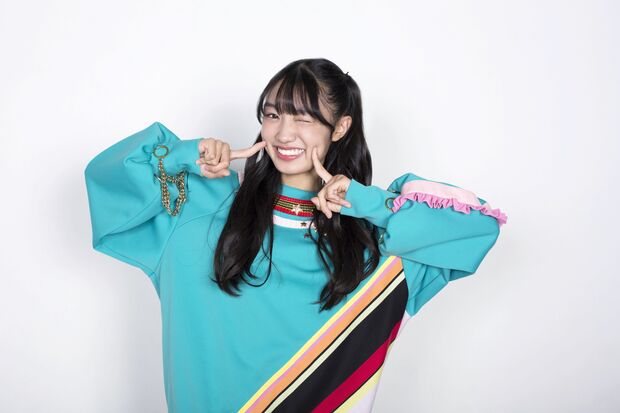 内藤るなが“100億点の被写体”と絶賛した青山菜花の“開花前夜”ショット