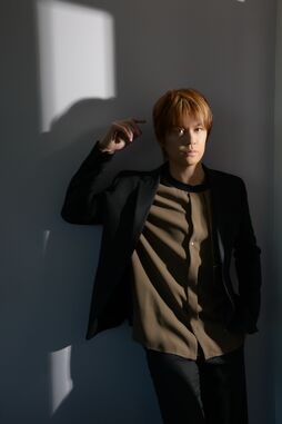 ミュージカル界のプリンス・浦井健治　舞台から「元気になる明るいパワー」を届けたい　撮影 : 浦田大作