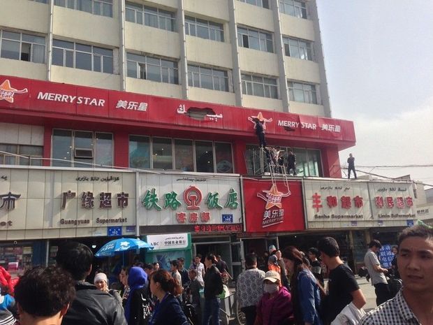 暗殺未遂事件をきっかけにエスカレートした中国によるウイグル再教育