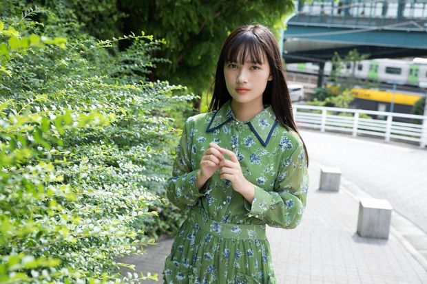 女優・メドウズ舞良はNGなし?「全然パンスト被りたいです(笑)」