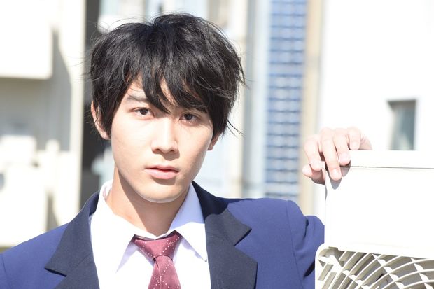 青春高校3年C組で副学級委員長を務めた渡邉聖明。“青くて苦い”日々を告白