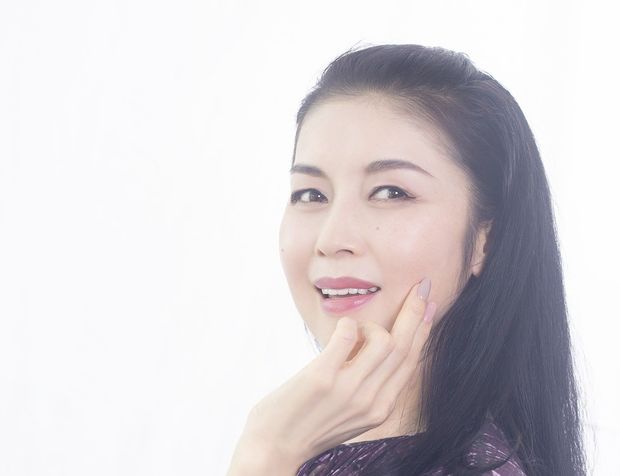 ほどよい筋肉、見事な肢体を披露した写真集が話題の藤あや子が明かす普段の生活