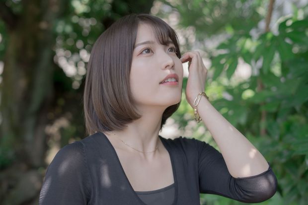 初グラビアはまさかのサーバーダウン。超話題の“バズり美女”羽柴なつみって何者!?