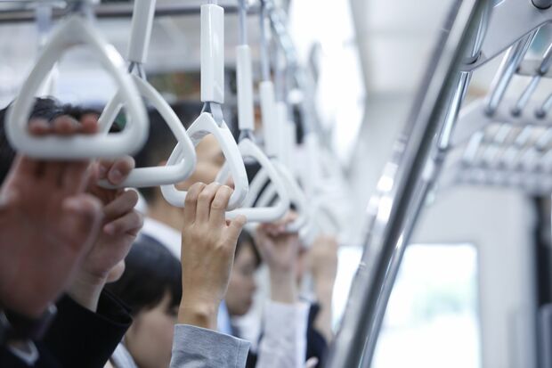 満員電車が突如ガラガラ… 新型コロナが東急に及ぼした影響