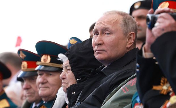冷静なプーチンが戻っていた? ロシア軍事パレードを振り返る