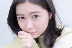  “成人向け仮面ライダー“、ヒロインを演じた15歳の実力派女優・平澤宏々路に直撃！