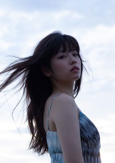未収録カットが満載! 小芝風花写真集『F ~another edition~』をリリース