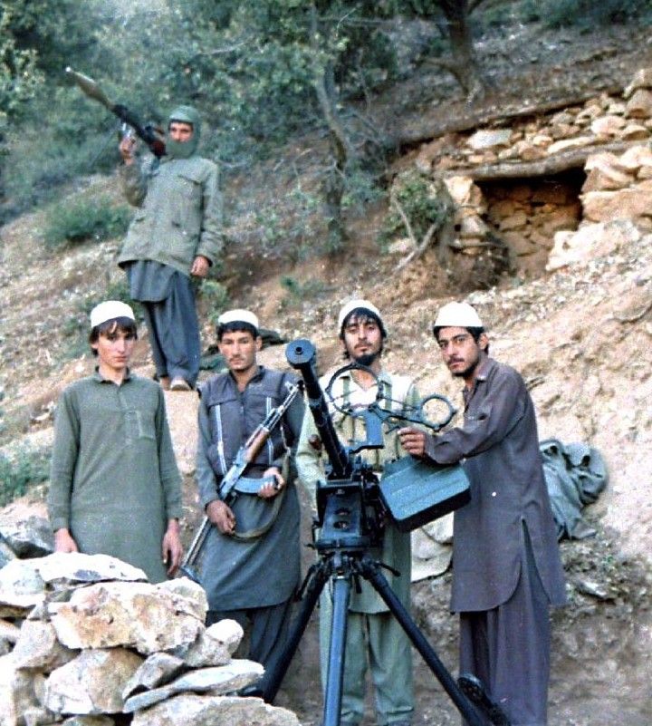 政権奪還したタリバンを知るためのアフガン近代略史