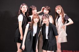 ガールズユニット「821」(ハニー)　初の単独トーク&ライブで感涙！