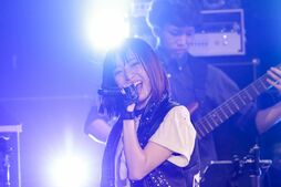 初の生バックバンドにも負けない力強さ！ RockなB.O.L.Tが会場を沸かす！