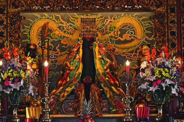 塩商人の力によって全知全能の神となった関羽(=関聖帝君)