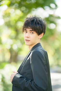 朝ドラ『舞い上がれ！』出演のトラウデン都仁は頭脳明晰、オタク気質の愛すべきキャラ